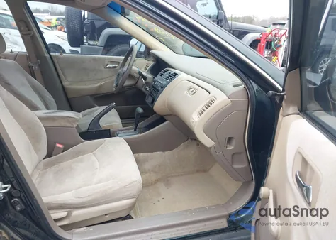 2001 Honda Accord Value Package из США, поврежденный, VIN 1HGCF86691A141698